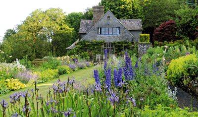 An exclusive trip to Monmouthshire with Sisley Garden Tours - theenglishgarden.co.uk - Britain