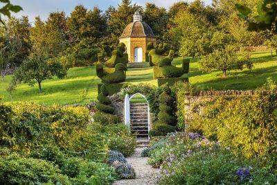 Help us find the Nation’s Favourite Gardens - theenglishgarden.co.uk