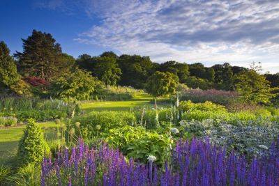 Gardens to visit in Yorkshire - theenglishgarden.co.uk - Britain