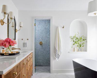 The Shower Feature Wall Is a Subtle Way to Make a Splash in Your Bathroom - bhg.com