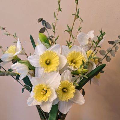 A Year of Bouquets From the Garden - finegardening.com - Canada